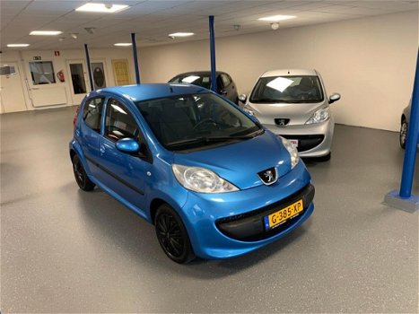 Peugeot 107 - 1.0-12V XR - 1