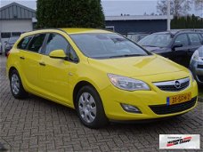 Opel Astra Sports Tourer - 1.4 100PK Nieuw Model