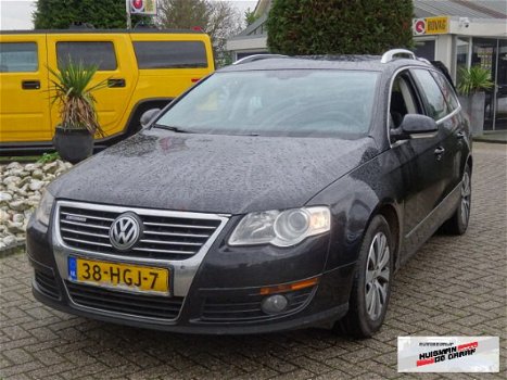 Volkswagen Passat Variant - 1.9 TDI 105pk BlueMotion 2008 Zwart Schade - 1