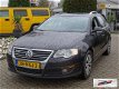 Volkswagen Passat Variant - 1.9 TDI 105pk BlueMotion 2008 Zwart Schade - 1 - Thumbnail