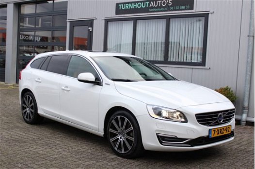 Volvo V60 - 2.4 D6 AWD Plug-In Hybrid Summum On Call | Schuifdak | Cognac Leder | Cam EX BTW - 1