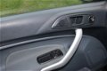 Ford Fiesta - 1.6 Ghia SPORT, LEER BEKLEDING, LICHTMETALEN VELGEN 16