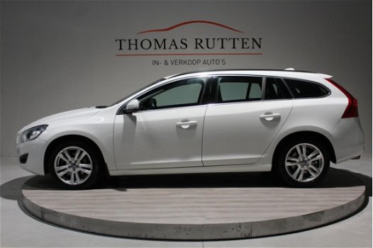 Volvo V60 - 2.0 D3 R-Design 2012/ Navigatie/ Leder/ PDC/ Cruise/ Clima/ Stuur bed./ Elek ramen + Spi - 1