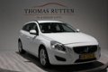 Volvo V60 - 2.0 D3 R-Design 2012/ Navigatie/ Leder/ PDC/ Cruise/ Clima/ Stuur bed./ Elek ramen + Spi - 1 - Thumbnail