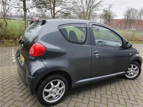 Toyota Aygo - 1.0-12V + - AIRCO - GRIJS - ELKE ZONDAG OPEN - 1