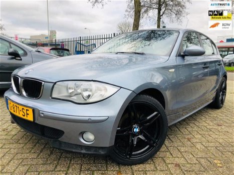 BMW 1-serie - 116i 5 Drs Airco 18 inch Velgen - 1