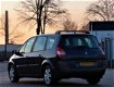 Renault Scénic - GRAND 2.0 16V 99KW Clima 7 zitplaatsen - 1 - Thumbnail