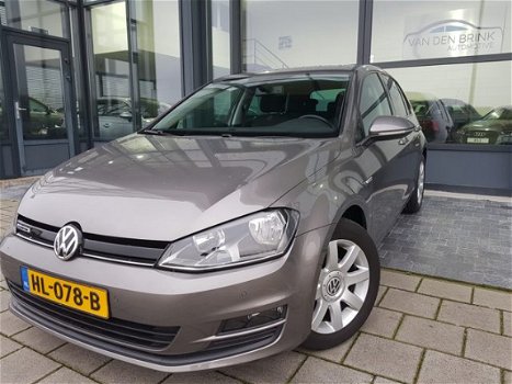 Volkswagen Golf - 1.0 TSI Comfortline DAB+ Navigatie - 1