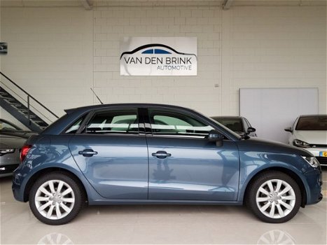 Audi A1 Sportback - 1.0 TFSI MMI Navigatie Plus - 1