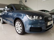 Audi A1 Sportback - 1.0 TFSI MMI Navigatie Plus