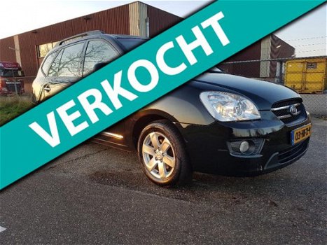 Kia Carens - 2.0 CVVT X-ecutive - 1