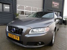 Volvo V70 - 1.6D DRIVe Kinetic Airco Clima Cruise Control