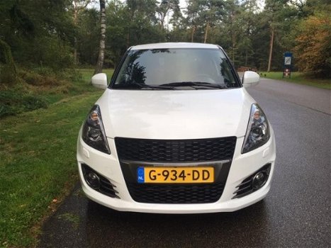 Suzuki Swift - 1.6 Sport 2017 Wit Parelmoer - 1