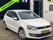 Volkswagen Polo - 1.2 TSI Highline Airco/5Dr/4xelramen/NAP/APK - 1 - Thumbnail