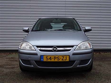 Opel Corsa - 1.2-16V Sport / Zeer Nette auto / dealer onderhouden / Airco / 5-deurs / elek ramen / - 1