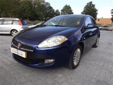 Fiat Bravo - 1.4 16v Active - 1