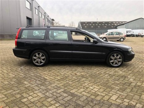 Volvo V70 - 2.4 Comfort Line LPG, Youngtimer, goed onderhouden - 1