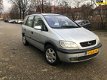 Opel Zafira - 1.8-16V Elegance Mooie auto rijdt en schakelt perfect - 1 - Thumbnail