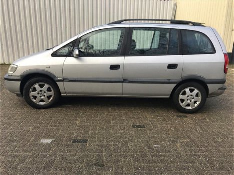 Opel Zafira - 1.8-16V Elegance Mooie auto rijdt en schakelt perfect - 1