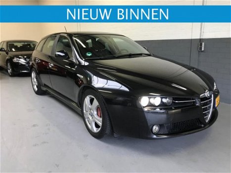 Alfa Romeo 159 Sportwagon - 2.2 JTS Selespeed TI/ LEER - 1