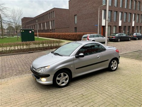 Peugeot 206 CC - 2.0-16V Nieuwe APK NAP - 1