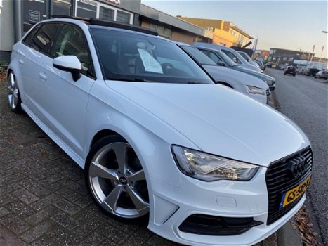 Audi A3 Sportback - 1.4 e-tron PHEV Attraction Pro Line plus - 1