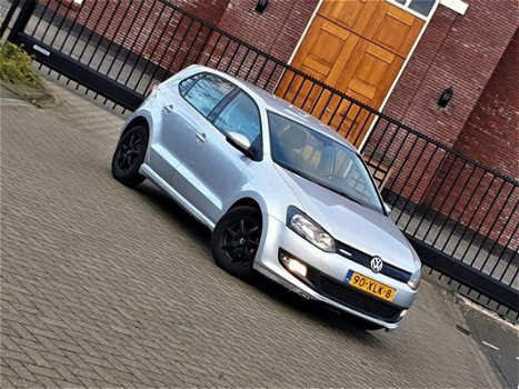 Volkswagen Polo - 1.2 TDI BlueMotion Comfortline / 5 Drs. / Airco / NAP / Nieuwe Apk - 1