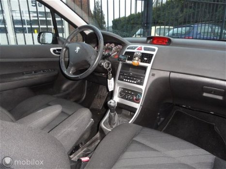 Peugeot 307 - 1.6 HDiF Oxygo 110 PK EURO4 - 1