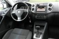 Volkswagen Tiguan - 2.0 TSI Sport&Style 4Motion Automaat, Airco Navigatie PDC . Panoramadak - 1 - Thumbnail