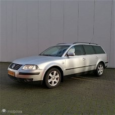 Volkswagen Passat Variant - 1.9 TDI Highline Extreem netjes