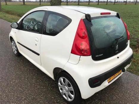 Peugeot 107 - 1.0-12V Urban Move 2011 airco 83400 km - 1