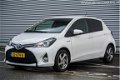 Toyota Yaris - 1.5 Hybrid Dynamic 2015 NAVI✔Clima✔Keyless✔Parkcam✔Cruise✔ - 1 - Thumbnail