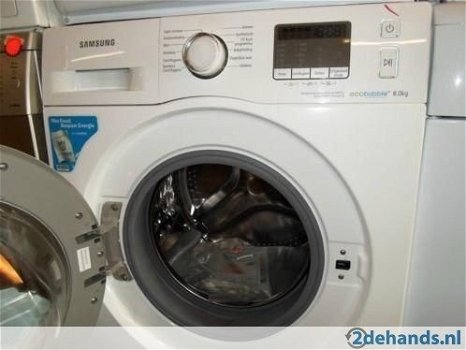 Splinter nieuwe Samsung wasmachine 8kg 400 euro!! 2 jr garantie !! - 2