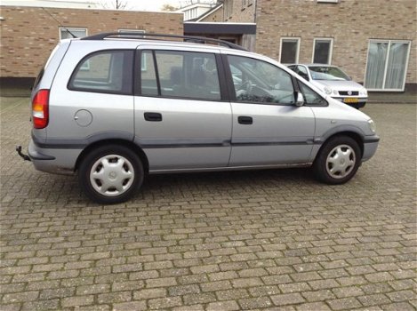 Opel Zafira - 1.8-16V Comfort airco - 1