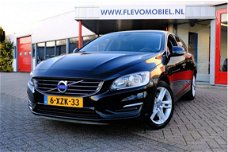 Volvo V60 - 2.4 D6 AWD Plug-In Hybrid Momentum Aut. Navi/Clima/PDC