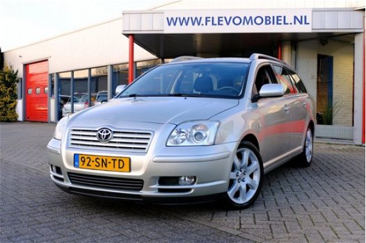 Toyota Avensis Wagon - 2.0 VVTi Linea Luna Aut. Clima/LMV/PDC - 1