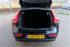 Volvo V40 - 2.0 D2 Momentum Business Navi/Clima/LMV