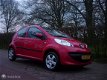 Peugeot 107 - XS ( 124.604 km ) ELECTRISCHE PAKKET MOOIE AUTO - 1 - Thumbnail