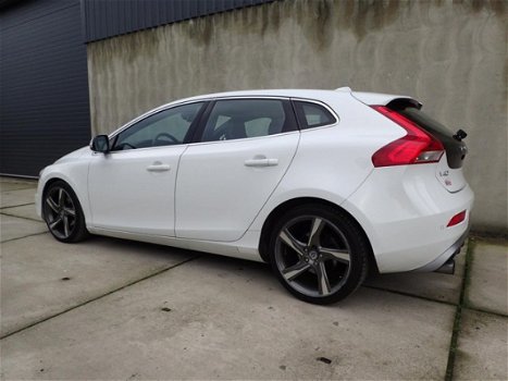 Volvo V40 - 1.6 D2 R-Design Business Navigatie - 1