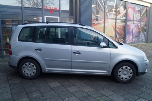 Volkswagen Touran - 1.9 TDI / Airco / Cruise / Automaat - 1