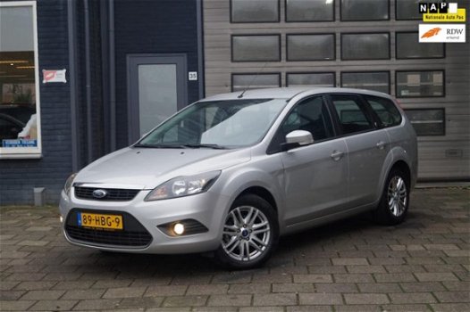 Ford Focus Wagon - 1.6 Ghia / Clima / Navi / PDC / Automaat - 1