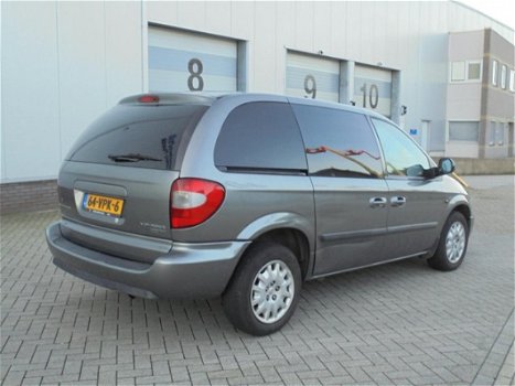 Chrysler Voyager - 2.8 CRD SE Nap Automaat Navigatie - 1