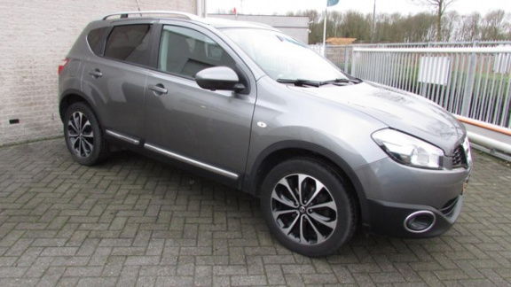 Nissan Qashqai - 1.6 Connect Edition PAN.DAK/TREKHAAK/AUTOMAAT - 1