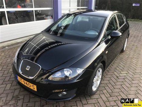 Seat Leon - 1.6 TDI Eco. Style * AIRCO * NAVIGATIE - 1