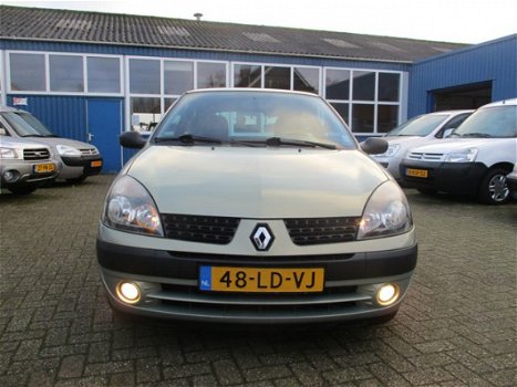 Renault Clio - 1.2-16V 