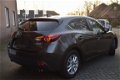 Mazda 3 - 3 2.0 120PK Center-Line Navi/Bi-Xenon/Cruise - 1 - Thumbnail