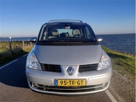 Renault Espace - 2.0 Expression 6-persoons uitvoering - 1