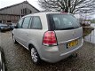 Opel Zafira - 2.2 Temptation Met Airco + Cruise + 6-bak Nu € 4.250, - 1 - Thumbnail