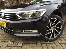 Volkswagen Passat Variant - 1.6 TDI 120pk Comfortline | navi | trekhaak | clima | cruise |