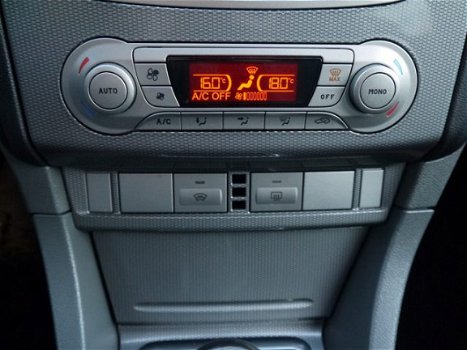 Ford Focus - 1.6 Titanium | CRUISE CONTROL | - 1